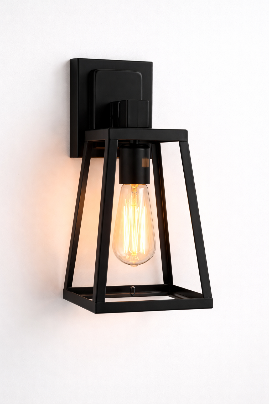Retro Loft Outdoor Wall Lantern – Matte Black Porch Sconce